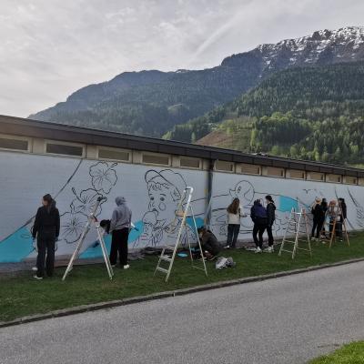 Graffitiprojekt Schwimmbad Schwarzach1